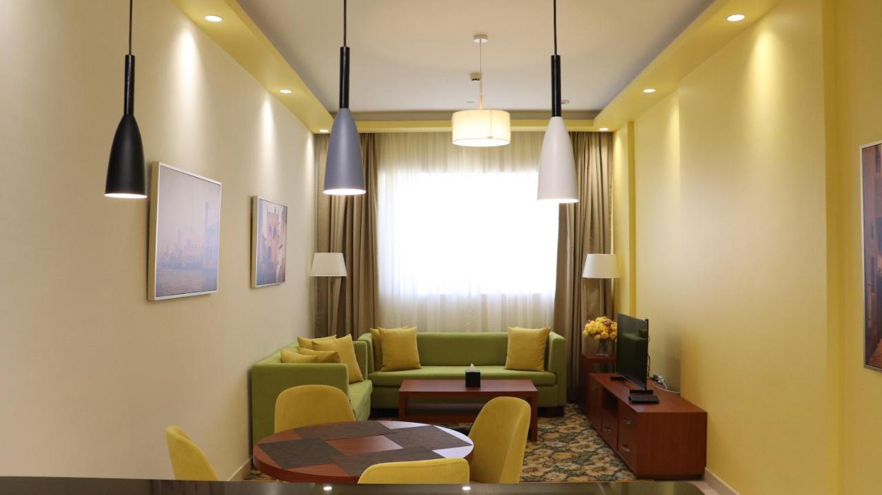 Al Riyadh Hotel Apartments Abu Dabi Exterior foto