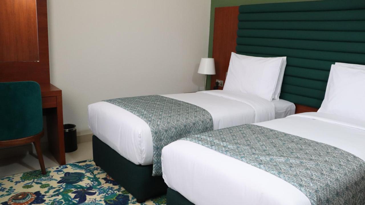 Al Riyadh Hotel Apartments Abu Dabi Exterior foto
